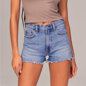 Abercrombie mom shorts